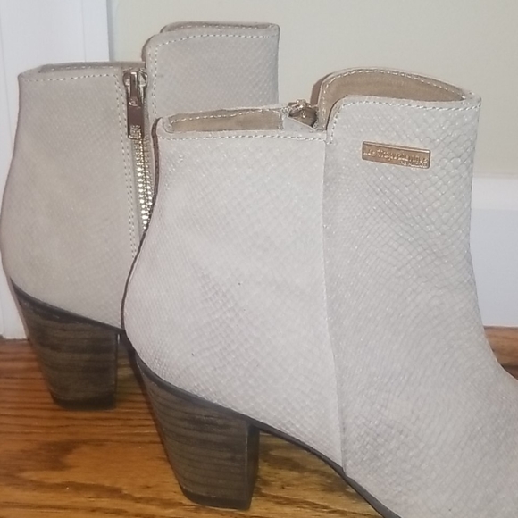 Tan suede Les Tropezeinnes heeled booties 37 (6.5) - Picture 2 of 7